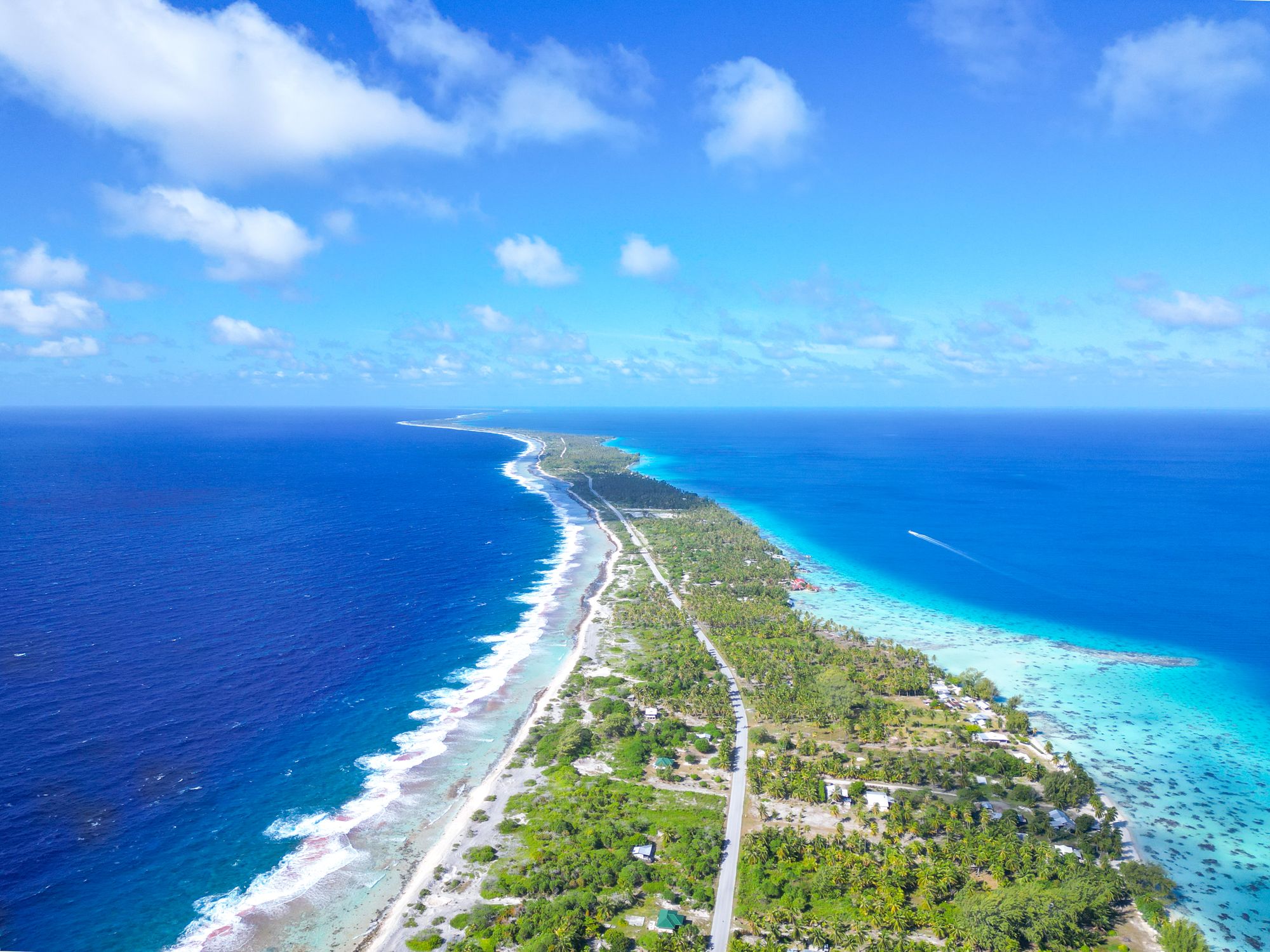 Une partie de Fakarava vue du drone