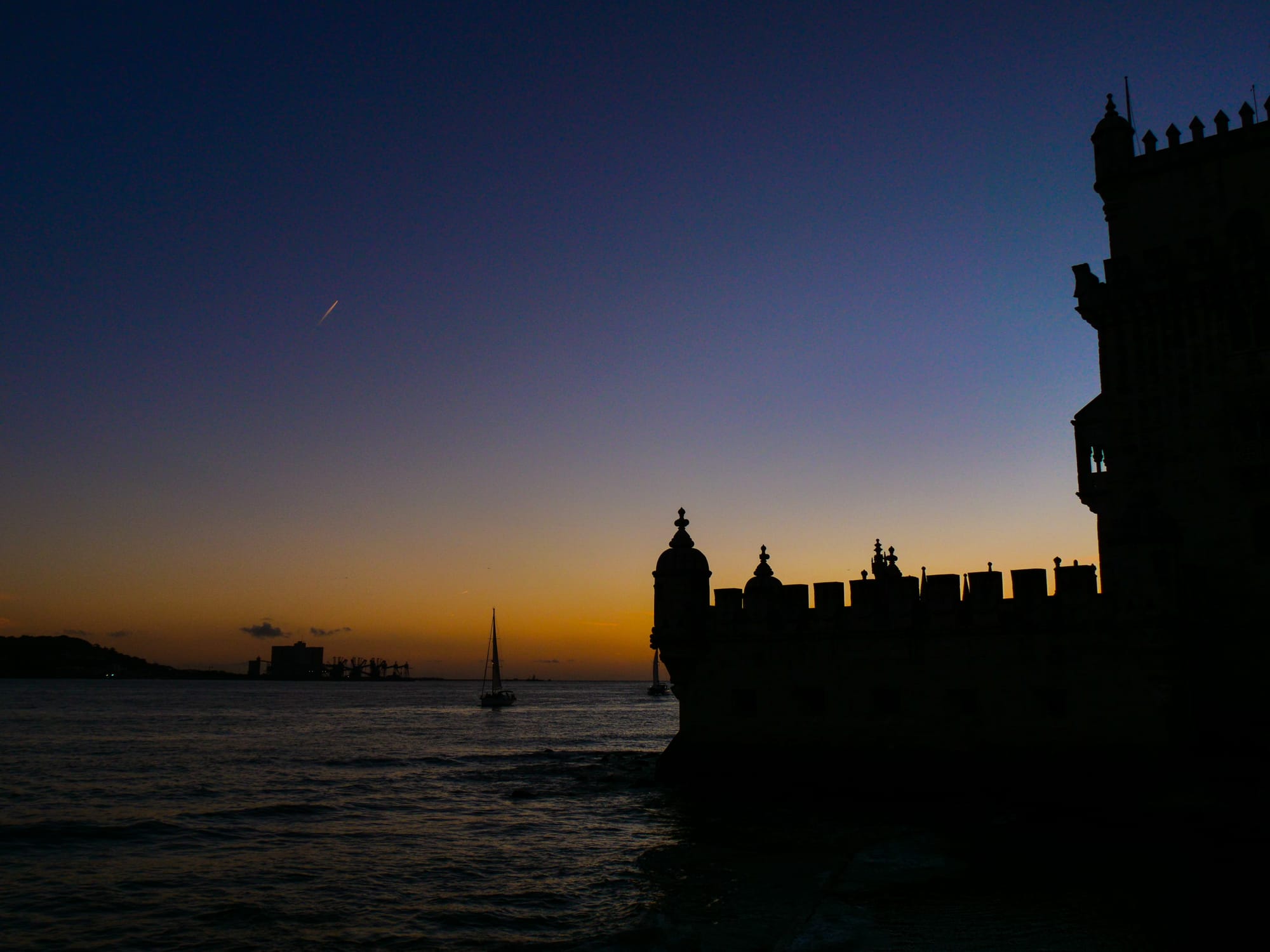 Tour de Belém au coucher du soleil